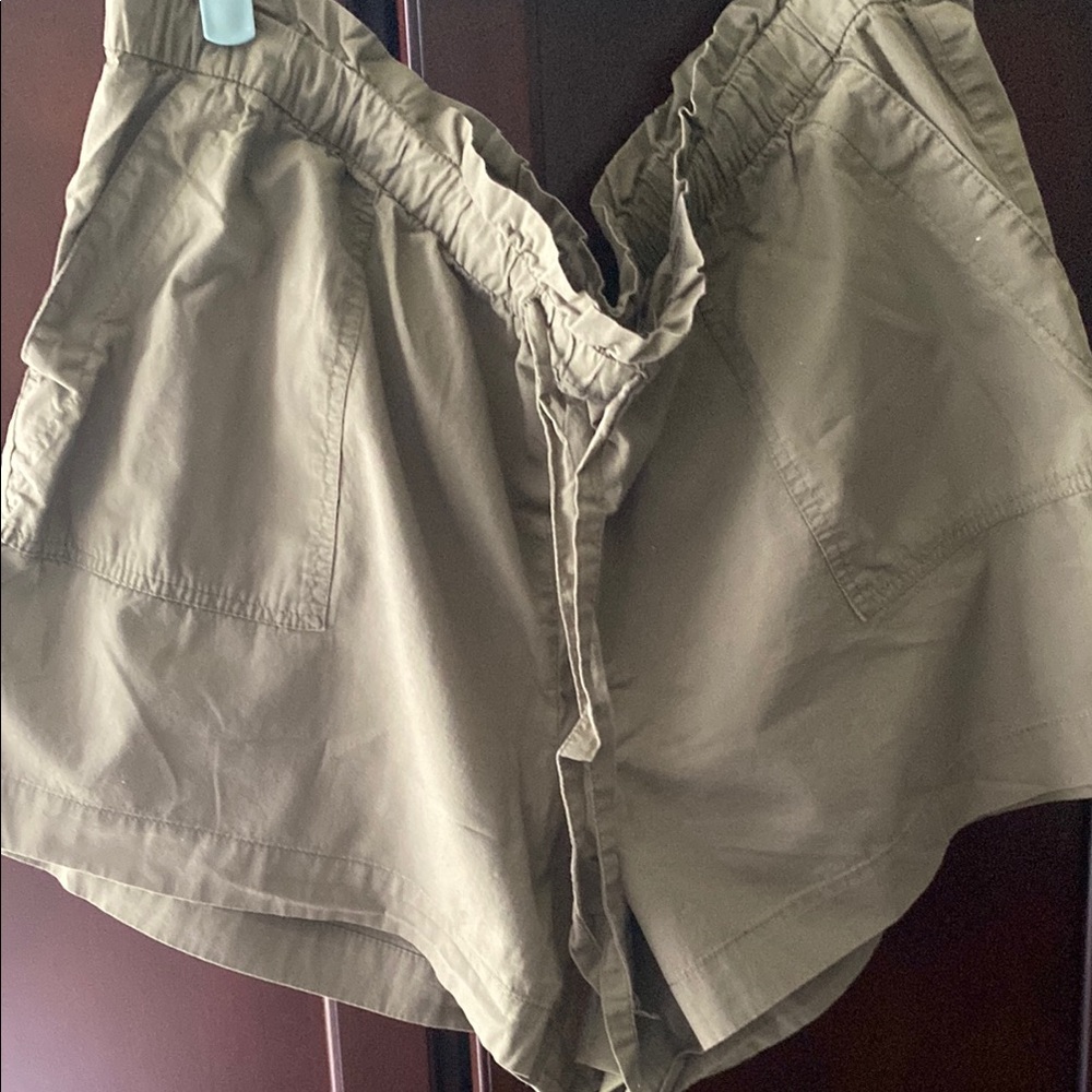 Loft Women's Tan Shorts